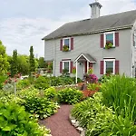 Greystone Manor Bed & Breakfast
